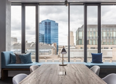  Coworking do wynajęcia w Warszawa Śródmieście