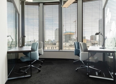 Przestrzeń coworkingową do wynajęcia w Warszawa Śródmieście
