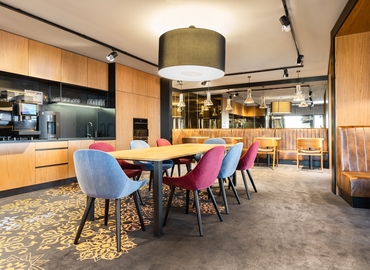 4000 m² Conference hall in Wroclaw, Szczytnicka 11 (50-382) - 1 | MatchOffice.com