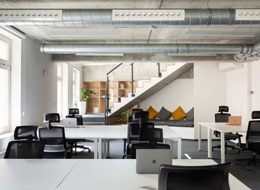 Office Jana Zamoyskiego 24 30-523 Krakow Podgórze