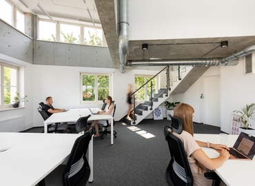 Office Jana Zamoyskiego 24 30-523 Krakow Podgórze