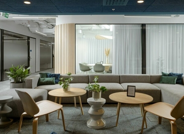 90 m² Shared office in Wroclaw, Powstańców Śląskich 9 (53-332) - 7 | MatchOffice