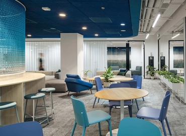 90 m² Co-working in Wroclaw, Powstańców Śląskich 9 (53-332) - 9 | MatchOffice