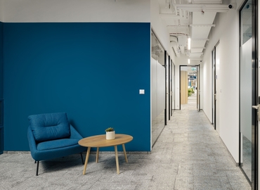 90 m² Co-working in Wroclaw, Powstańców Śląskich 9 (53-332) - 17 | MatchOffice.com