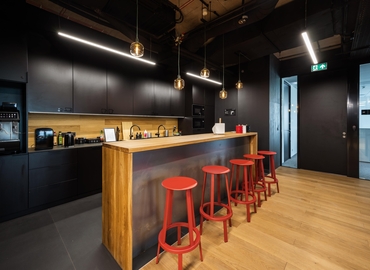 165 m² Shared workspace  in Krakow, Opolska 110  (31-323) - 13 | MatchOffice.com