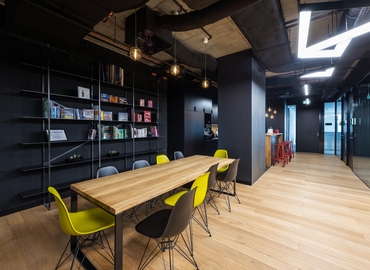 165 m² Shared workspace  in Krakow, Opolska 110  (31-323) - 9 | MatchOffice.com