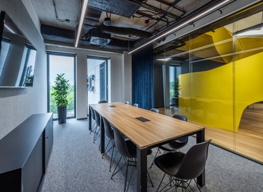 165 m² Shared workspace  in Krakow, Opolska 110  (31-323) - 12 | MatchOffice.com