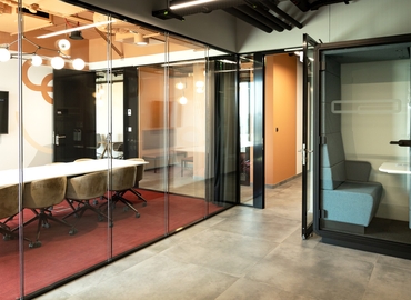 100 m² Serviced office in Katowice, Żelazna 2 (40-851) - 11 | MatchOffice.com