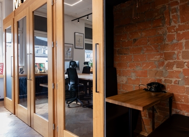 300 m² Shared workspace  in Lodz, Zachodnia 70 (90-403) - 5 | MatchOffice.com