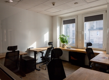 Przestrzeń coworkingową do wynajęcia w Warszawa Mokotów