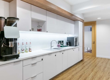 Business center ul. Bonifraterska&nbsp;17 00-203 Warszawa Wola