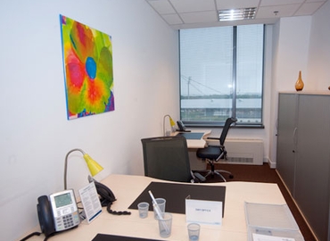 140 m² Serviced office in Warszawa Śródmieście, ul. Bonifraterska 17 (00-203) - 2 | MatchOffice.com