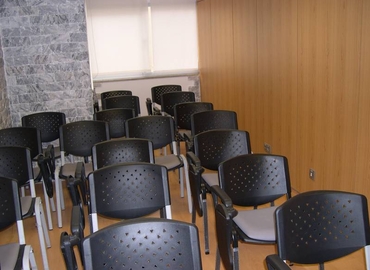 32 m² Meeting room in Lisbon, Avenida Fontes Pereira de Melo (1050-116) - 4 | MatchOffice