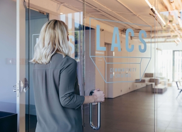 5000 m² Shared office  in Lisbon, Cais Rocha Conde d’Óbidos (1350-352) - 4 | MatchOffice.com