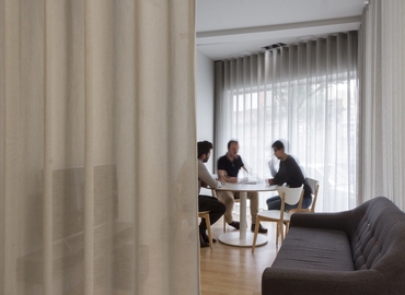 280 m² Conference center in Porto, Rua de 5 de Outubro 185 (4100-175) - 0 | MatchOffice.com