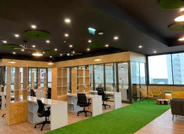 9 m² Business space in Funchal, Rua Casa Branca (9004-535) - 2 | MatchOffice.com