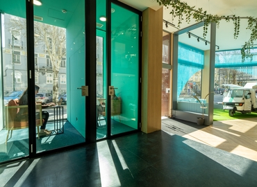 20 m² Meeting room in Lisbon, Avenida Duque de Loulé (1050-045) - 1 | MatchOffice.com