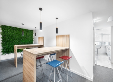 300 m² Business space in Lisbon, Avenida da República 18 (1000-177) - 2 | MatchOffice.com