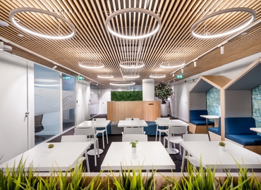 600 m² Business center in Lisbon, Maleo Oriente (1990-203) - 0 | MatchOffice