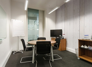 Virtual office in Lisbon, Rua Ivens 42 (1200-023) - 5 | MatchOffice.com