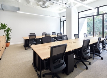 200 m² Shared office  in Lisbon, 50 R. Alexandre Herculano (1250-096) - 1 | MatchOffice.com