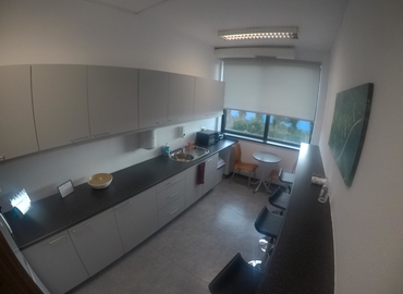 16 m² Business space in Porto, Rua Santarém 113 (4400-292) - 2 | MatchOffice.com