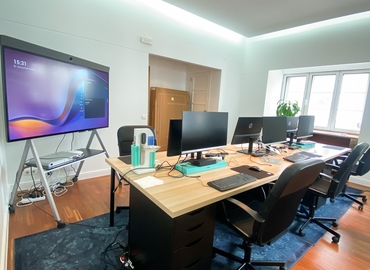 Office Av. António Augusto de Aguiar 1050-012 Lisbon