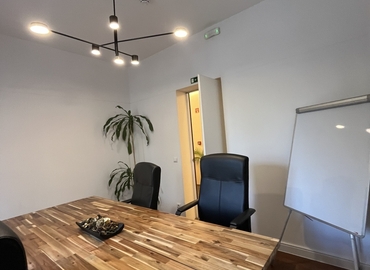Office Av. António Augusto de Aguiar 1050-012 Lisbon
