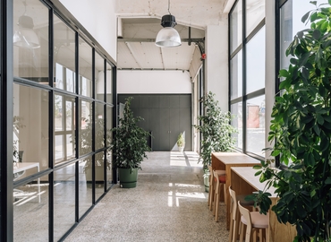 240 m² Coworking  in Lisbon, Praceta da Tabaqueira A2 (1950-256) - 2 | MatchOffice.com