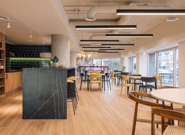 1000 m² Shared workspace  in Lisbon, Praça Marquês de Pombal 2 (1250-160) - 0 | MatchOffice