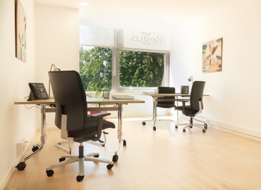 70 m² Business center property up for rent in Porto, The Brasilia Building (4100-359) - 3 | MatchOffice.com