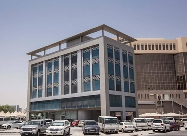 100 m² Office space for rent in Doha, Blue Tower, %[postal_code]  - 1 | MatchOffice