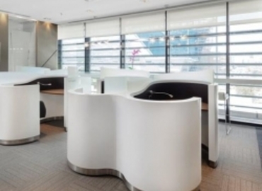 100 m² Meeting room in Doha, 63 Airport Road (%[postal_code]) - 2 | MatchOffice.com