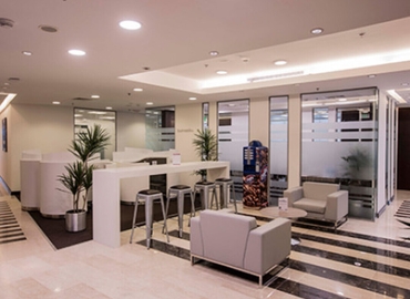 100 m² Meeting room in Doha, Al Owaina Tower (%[postal_code]) - 2 | MatchOffice