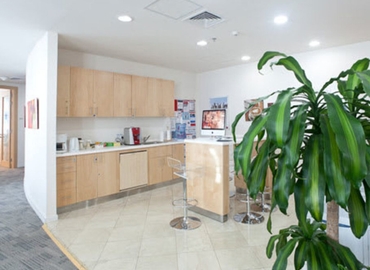 100 m² Convention center in Doha, West Bay (%[postal_code]) - 5 | MatchOffice.com