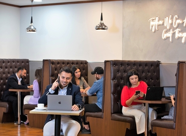 50 m² Coworking space  in Doha, Level 21 (%[postal_code]) - 4 | MatchOffice
