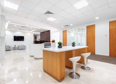 10 m² Shared workspace  in West bay, D Ring Road (%[postal_code]) - 4 | MatchOffice