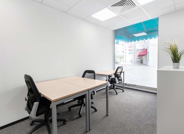 10 m² Coworking  in West bay, Units 96-102 Piazza Level (%[postal_code]) - 3 | MatchOffice