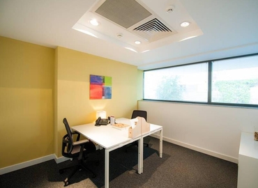 75 m² Business park in Bucharest, Bucharest City Centre 17 (020011) - 2 | MatchOffice.com