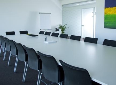150 m² Shared workspace  in Belgrade, Bulevar Mihaila Pupina 6 (11070) - 3 | MatchOffice.com