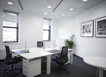 100 m² Meeting room in Belgrade, Kneza Mihaila 30 (04917) - 1 | MatchOffice.com