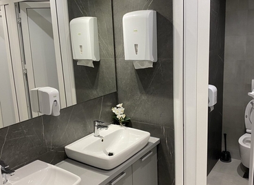 Office Kisačka 66 21000 Novi Sad
