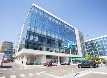 10 m² Business space in Belgrade, Milutina Milankovica Blvd 9ž (11070) - 0 | MatchOffice.com
