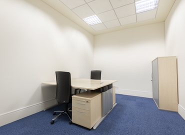 100 m² Business center building up for rent in Riyadh, 28th Floor (11321) - 3 | MatchOffice
