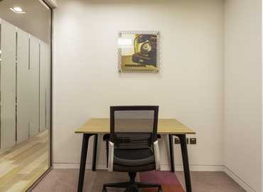 100 m² Shared workspace  in Riyadh, King Abdulaziz Road (13315) - 2 | MatchOffice.com