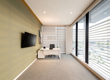 1800 m² Shared office  in Riyadh, King Abdul Aziz Branch Road 6627 (12432) - 7 | MatchOffice.com