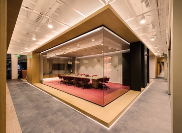 1800 m² Coworking  in Riyadh, King Abdul Aziz Branch Road 6627 (12432) - 3 | MatchOffice