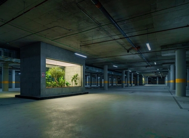 3986 m² Co-working  in Riyadh, Prince Muhammad Ibn Saad Ibn Abdulaziz Rd (13511) - 17 | MatchOffice