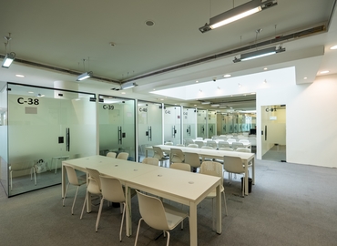 Office Khurais Branch Road 3638 13211 Al Suwaidi