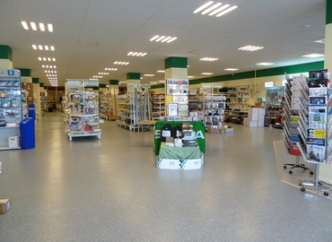 Butikslokal(Yta:1200 m²) för uthyrning i Söderhamn, Granvägen 1, 826 35 Söderhamn. Lång- och korttidsuthyrning | MatchOffice.se